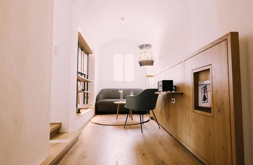 Altstadt House | Double room "large", incl. breakfast - non-refundable rate - arthotel Blaue Gans