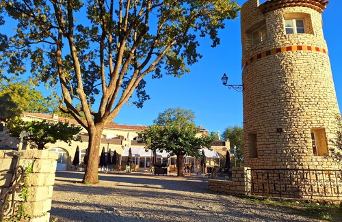 Sainte-Tulle House | Double room "Neptune" - Domaine de la Mautanne