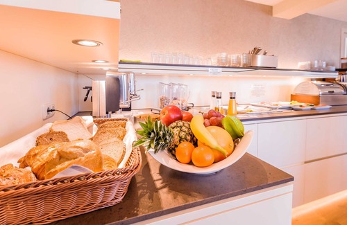 Buxtehude House | Double room premium courtyard side - Hotel An der Linah