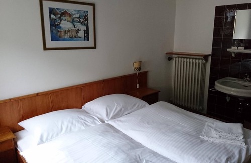 Bruck an der Grossglocknerstrasse Other | Double room with fl. Water - Alpenblick, guesthouse