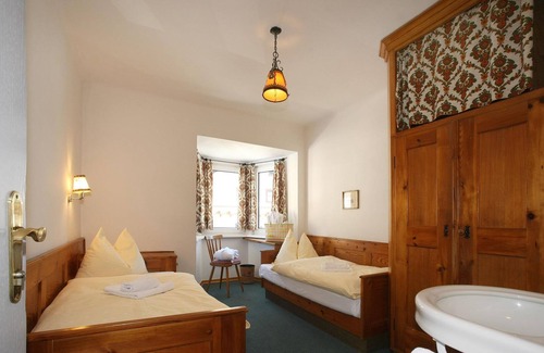 Bruck an der Grossglocknerstrasse Other | Double Room with Shower - Alpenblick, Gästehaus