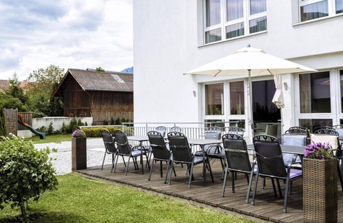 Amras House | Double room with shower or bath, WC - Hotel Kapeller