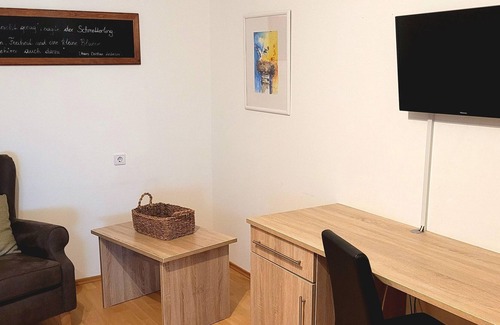 Apetlon Apartment | Double room with shower, toilet - Weingut & Gästehaus Markus Tschida