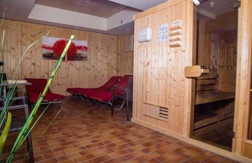 Guestrow House | Double Standard - Hotel Am Tierpark *
