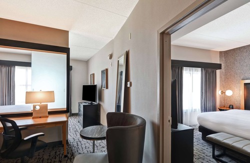 Highlands - Perkins Hotel | DoubleTree by Hilton Hotel Baton Rouge