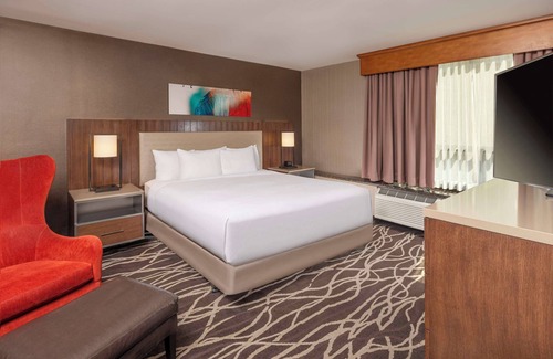 San Bernardino Hotel | DoubleTree by Hilton Hotel San Bernardino
