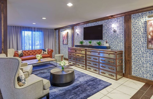 Port Huron Hotel | DoubleTree by Hilton Hotel Port Huron