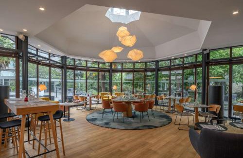 Bougival Hotel | DoubleTree by Hilton Paris Bougival
