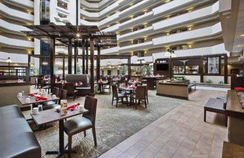 Historic Rapid City Hotel | DoubleTree by Hilton Rapid City Downtown Convention Center