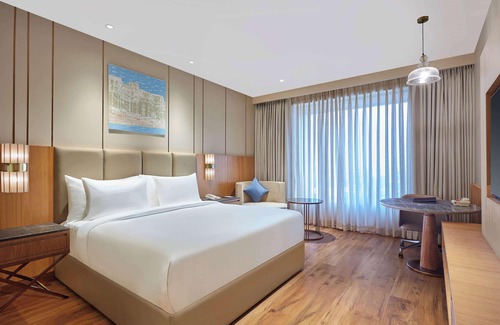 Varanasi Hotel | DoubleTree by Hilton Varanasi