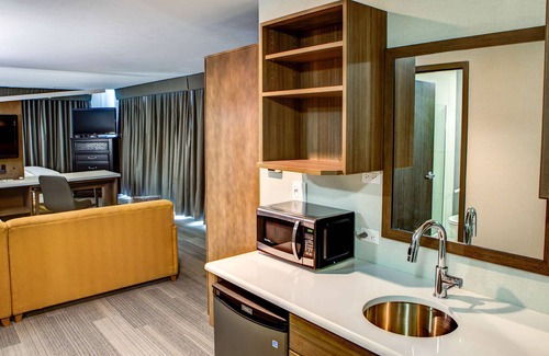 West Fargo Hotel | DoubleTree by Hilton West Fargo Sanford Medical Center Area