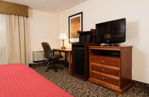 Wilmington Hotel | Doubletree By Hilton Wilmington, Nc