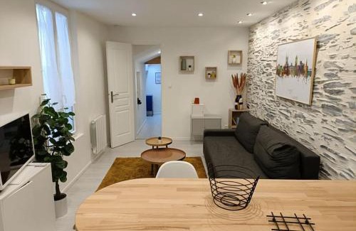Madeleine - Saint-Leonard Apartment | Douceurs Angevine