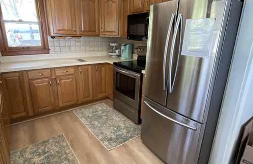 Levering House | Douglas Lake House: Fall Foliage and Lakeside Adventures All in One Place!