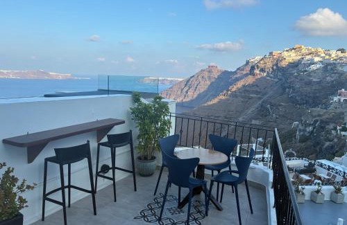 Fira Villa | Doukas Caldera Suites