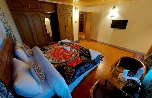 Rajbagh House | Dove Homes, Fern Grove
