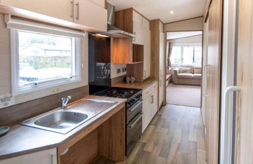 Aldwick House | Dove - Luxury assessible 4 berth Caravan