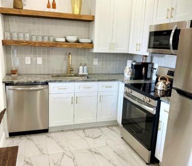 Sandusky Apartment | Downtown Adams