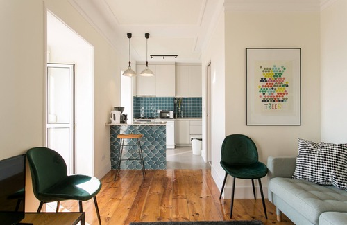 Se Apartment | Downtown Alfama River View by Central Hill