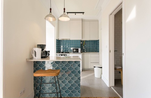 Se Apartment | Downtown Alfama River View by Central Hill