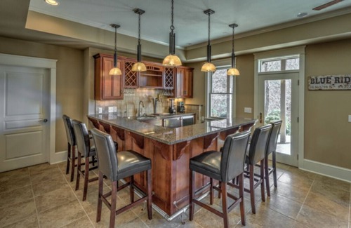 Foxfire Estates Cabin | Downtown Blue Ridge 4 Miles Away, Luxury Mountain