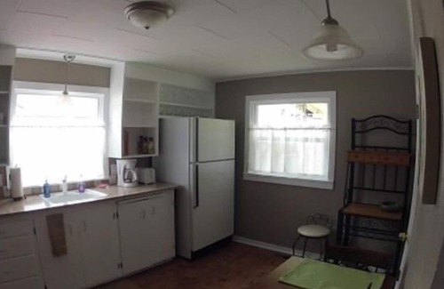 Coeur d'Alene Cottage | DOWNTOWN COEUR d'ALENE COTTAGE :)