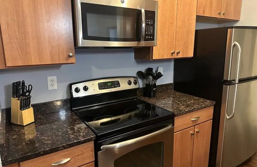 Cole-Noble District Apartment | Downtown Comfy Studio w/Free Parking
