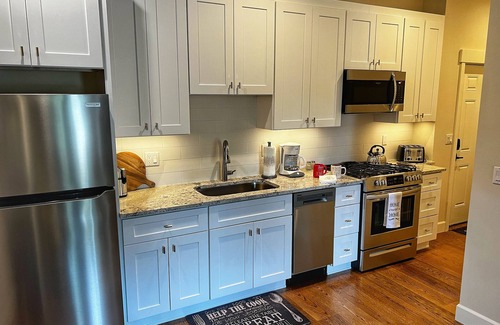 Grand Lake Condo | Downtown condo short walk to lake, patio and awesome common area