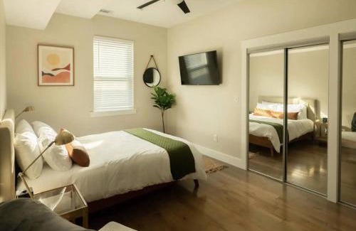 Old West Broad Neighborhood Apartment | Downtown, contemporary, 2 bedroom, Roof Terrace! 4A