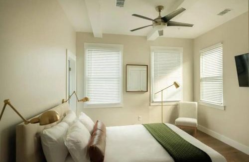 Old West Broad Neighborhood Apartment | Downtown, contemporary, 2 bedroom, Roof Terrace! 4A