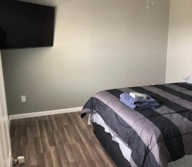 Denver Heights House | Downtown Contemporary yet Cozy Fun