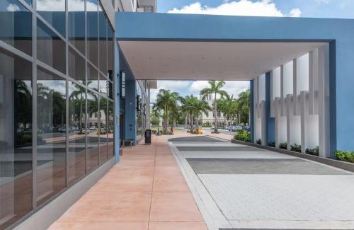 Doral Apartment | DOWNTOWN DORAL, FLORIDA. NEW CONDO STYLE RESORT.