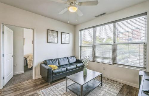 Heart of Missoula Apartment | Downtown Flat with Gym - WalkScore 95