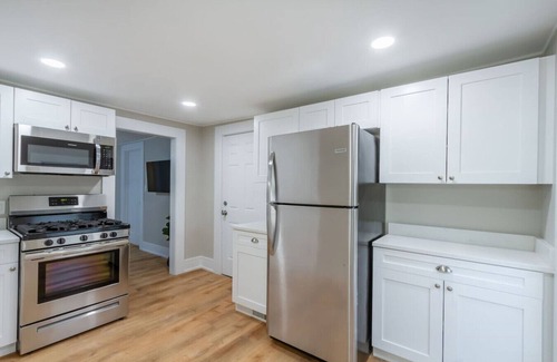 Geneva Condo | Downtown Geneva 2nd Floor Condo