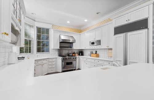 Harbor Springs House | Downtown Harbor Springs! SECOND ST- Sleeps 10+ walk to Main St! 1/4 mile!