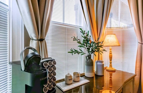 Chico Apartment | Downtown Historic Apartment with Modern Flair
