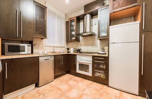 Trafalgar Apartment | Downtown Jacuzzi
