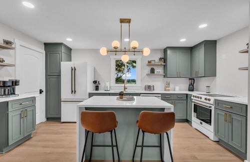 Lexington House | Downtown Lexington w 6bedrooms!