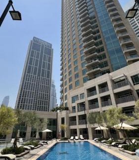 Downtown Dubai Apartment | Downtown - Luxury 1 Bed Apt - Near Dubai Mall