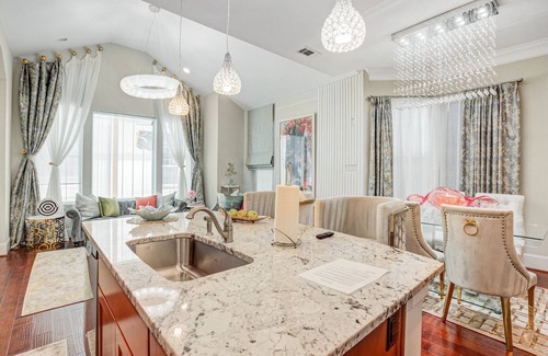 Midtown House | Downtown luxury Home