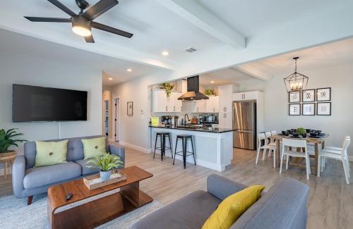 Denver Heights House | Downtown Oasis Hot-tub & Games,5 Min To Riverwalk