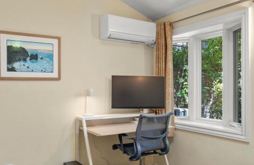 University South Apartment | Downtown Palo Alto Gem! Cute, Spotless Guest House