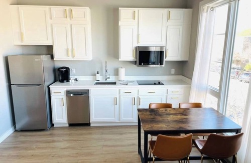 North Charleston Condo | Downtown Park Circle Modern