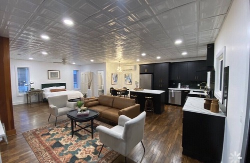 Stillwater Apartment | Downtown Stillwater Studio Apartment located upstairs