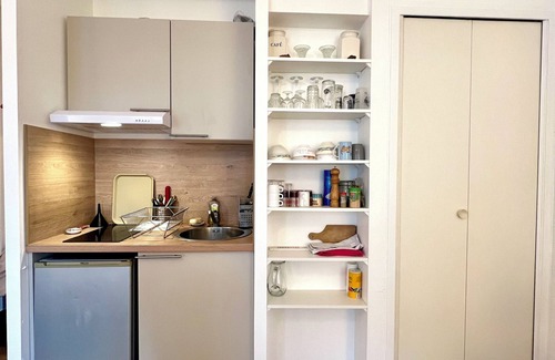 Saint-Girons Apartment | Downtown studio apartment