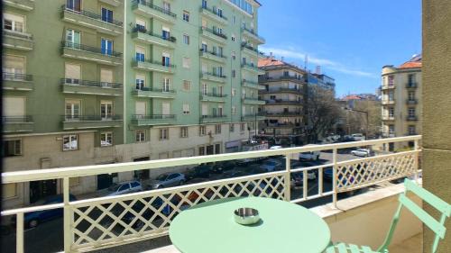 Sao Jorge de Arroios Apartment | Downtown Stylish Apartment