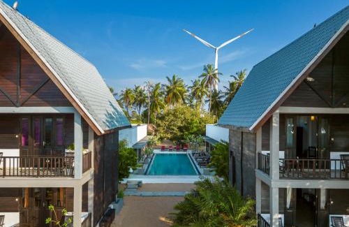 Kudawa Hotel | Downwinder Lagoon Lodge