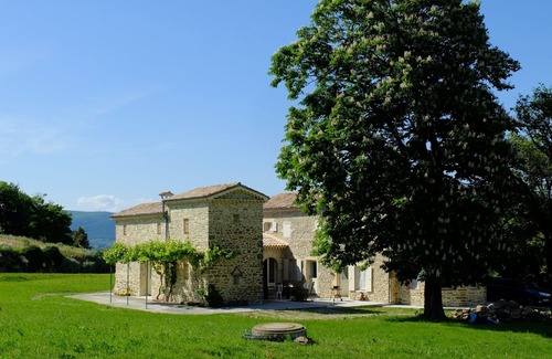 Cleon-d'Andran House | Drôme provençale quiet country house