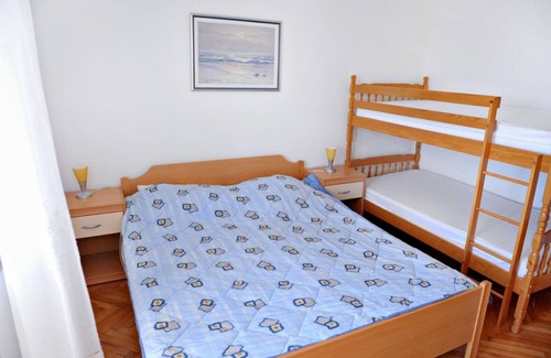Metajna Apartment | Draga - 15 m From Pebble Beach - A2