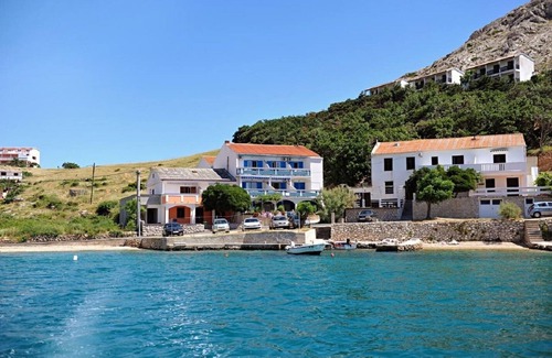 Metajna Apartment | Draga - 15 m From Pebble Beach - SA1